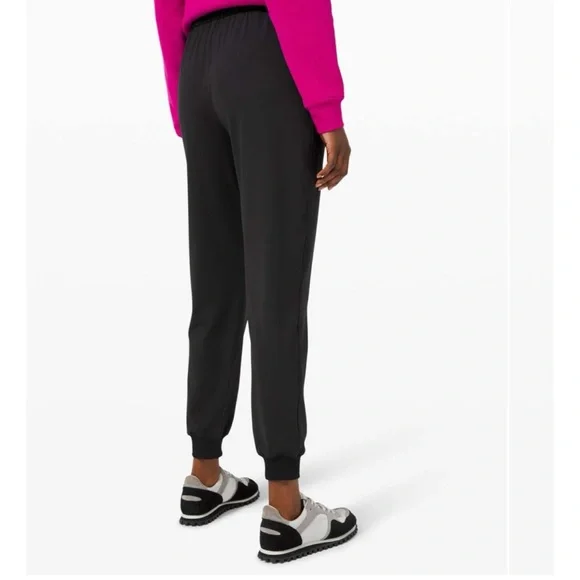 Lululemon Keep Moving Jogger - Picture 3 of 8